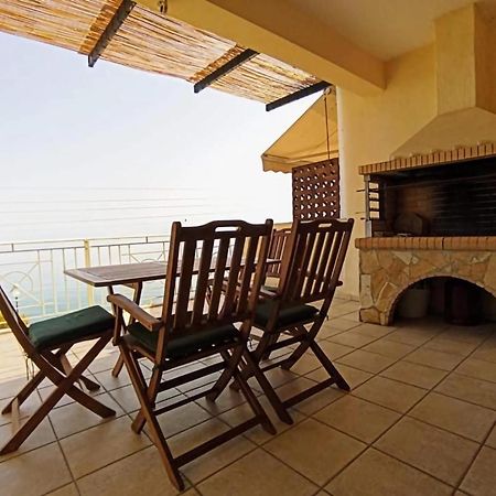Derveni Seaside Apartments "Penthouse" Exterior photo